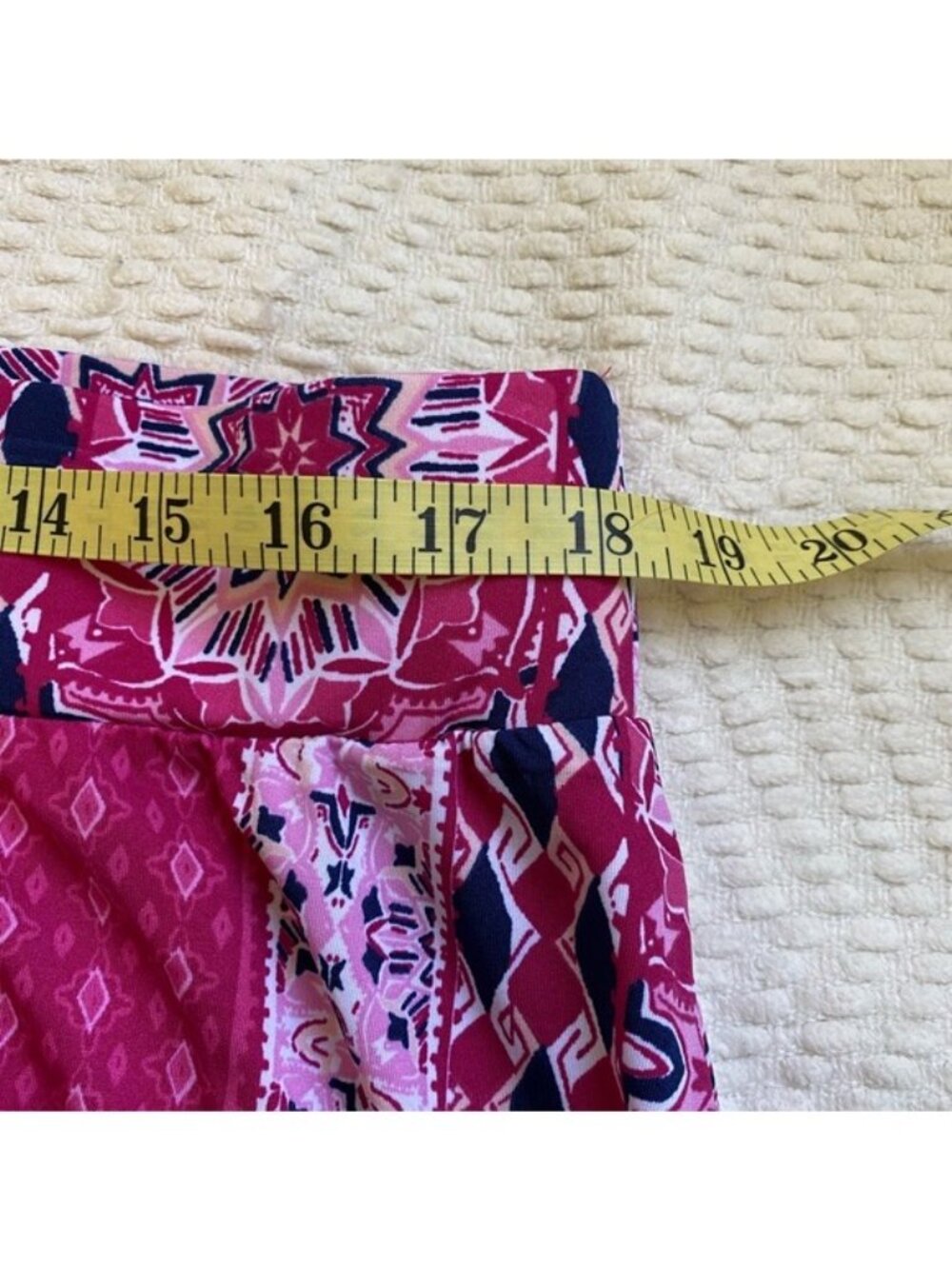New! New Directions Pink Patterned Midi-Skirt Handkerchief Hem Size L - Picture 7 of 10